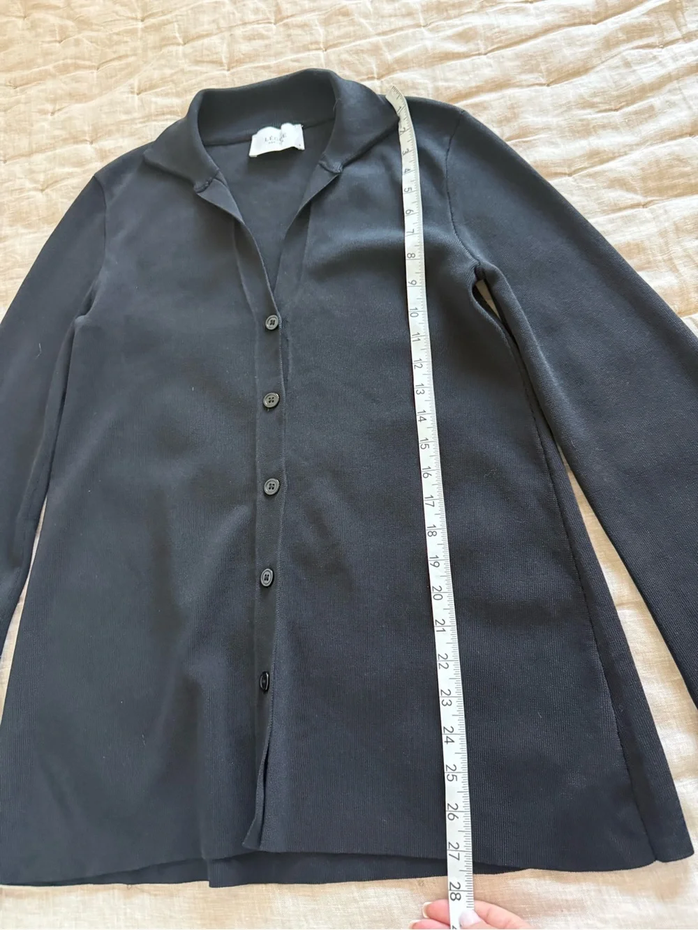 LEGOE Heritage LS button down collar top oversize bell sleeve Size 0